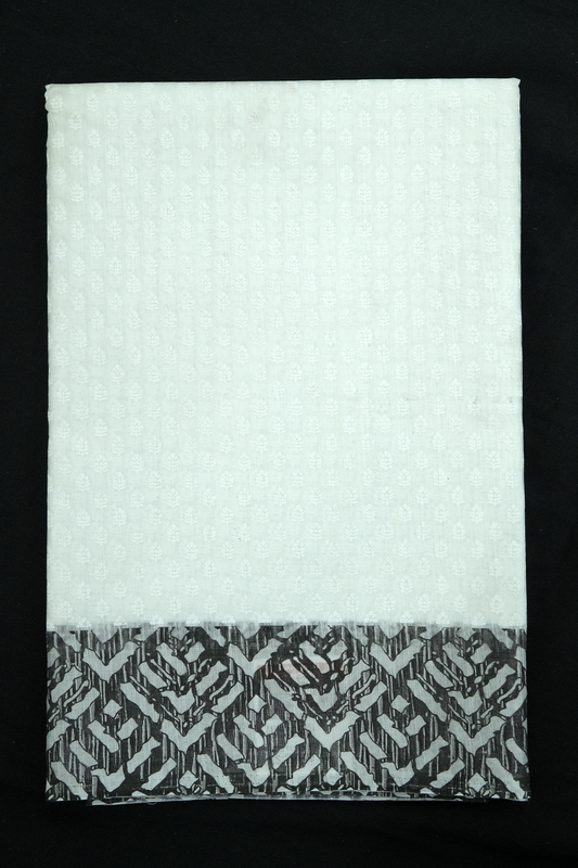 White Saree with Black Border & Pallu Design – Christmas Collection (#0007)